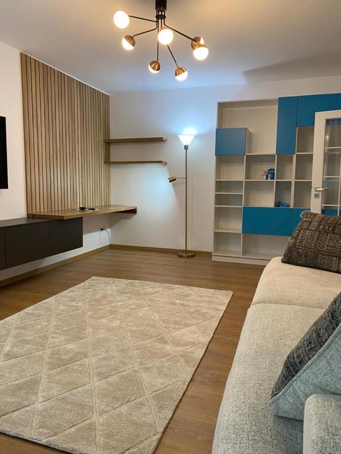 Galaţi Mery Luxury Apartment מראה חיצוני תמונה